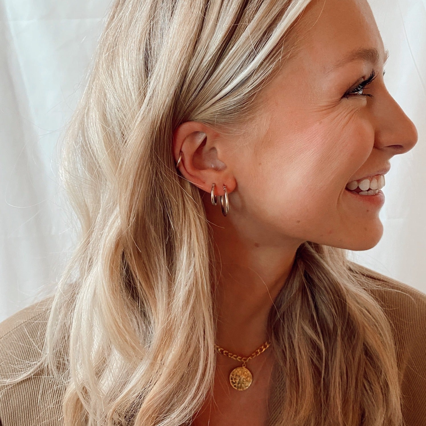 14k everyday hoops